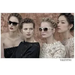 NWT VALENTINO ROCKSTUDS V659S WINE STUDDED PLASTIC FRAME SUNGLASSES $495 ITALY Valentino | Accessories | Nwt Valentino Rockstuds V659s Wine  main image 3